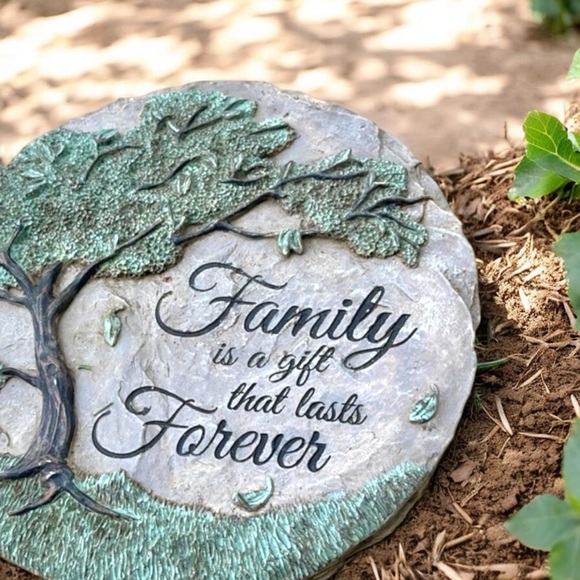 Carson Home Accents Garden Stone-Keynote Collection-“Family Is A Gift Forever” - Picture 3 of 16